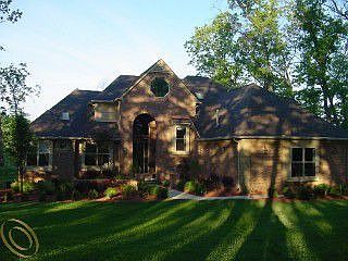 1st image of 10400 Rockland Ct