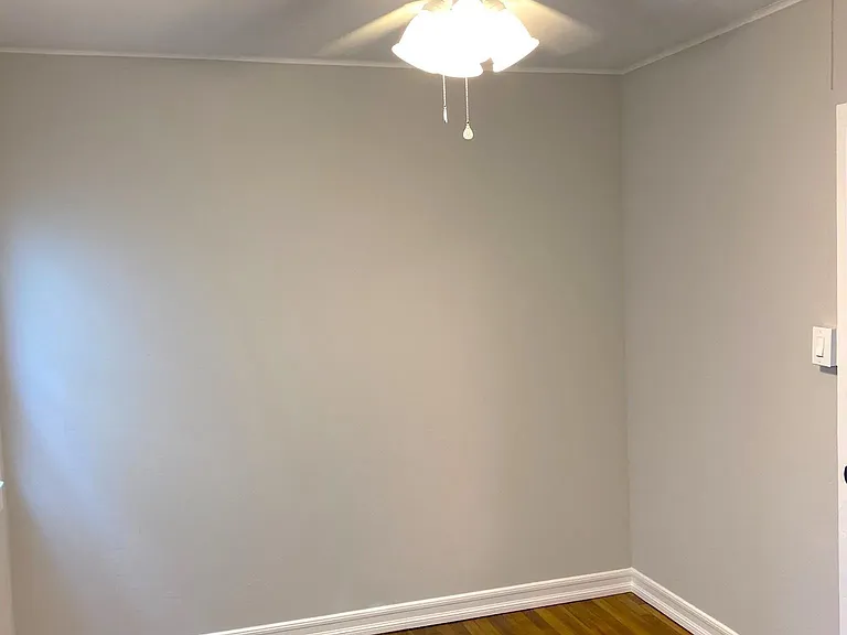 1216 Robinson Ave — Photo 4