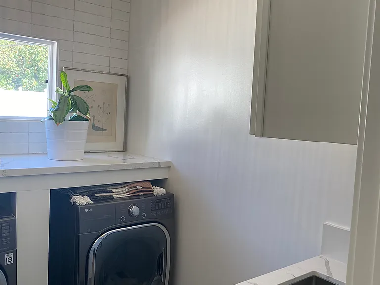 922 N Evergreen St — Photo 11