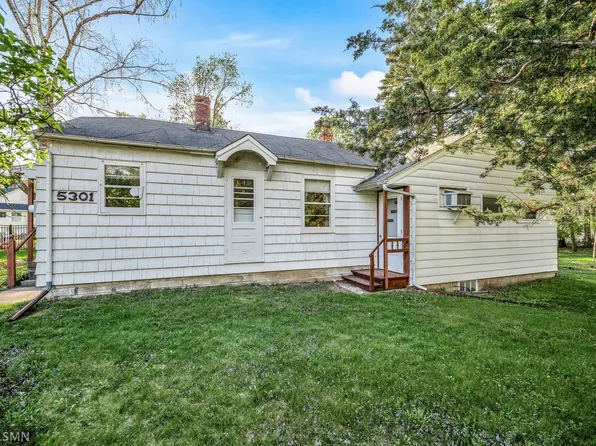 5301 E County Line Rd N, White Bear Township, MN 55110