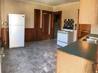 3 E Main St, Webster, MA 01570