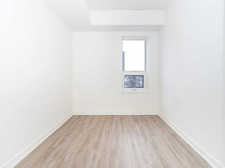 353 Gardner St — Photo 16