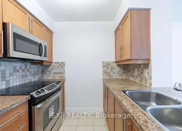 25 Greenview Ave #422 — Photo 4