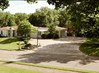 789 Colegate Dr, Marietta, OH 45750