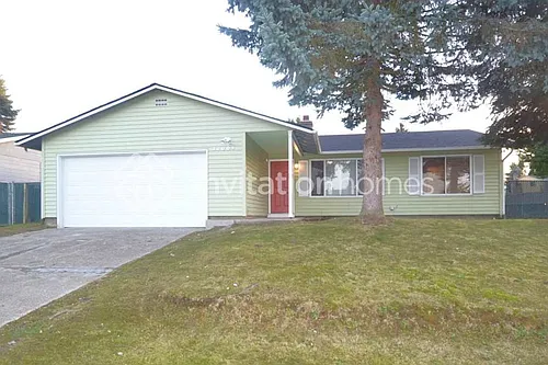 12009 SE 210th Pl Photo 1