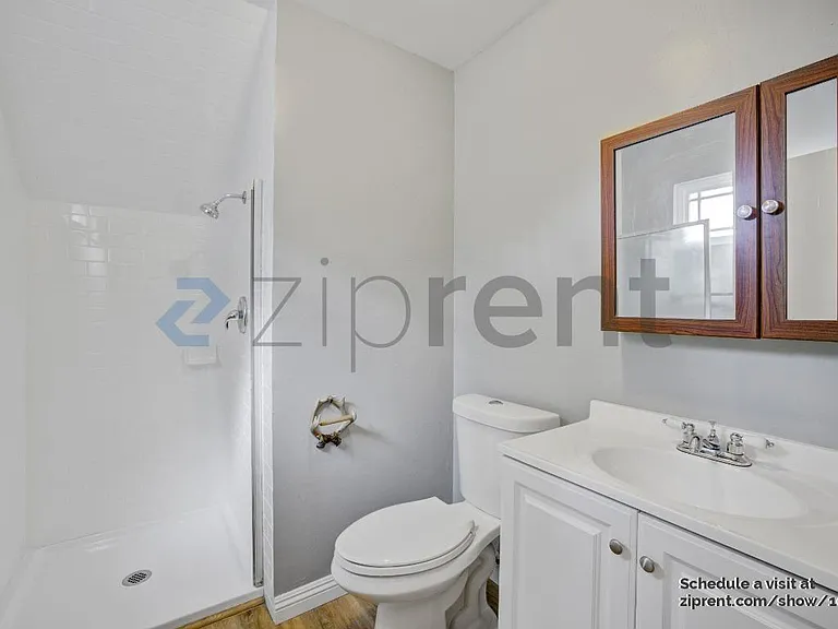 1142 N Alma Ave — Photo 9