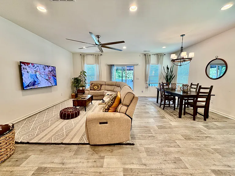 12029 Basking Dr — Photo 8