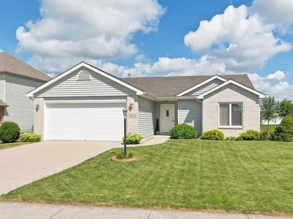 3216 Troutwood Dr, Fort Wayne, IN 46818