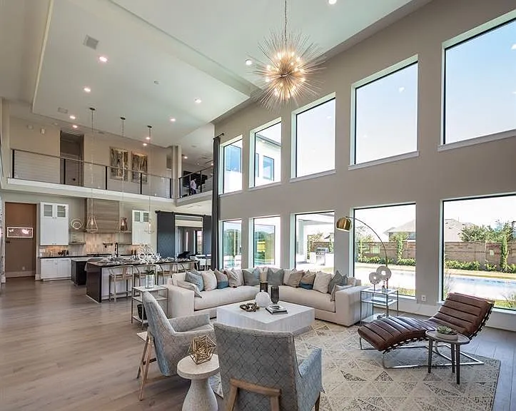 11502 Lago Bella Dr — Photo 4