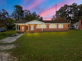 317 Walnut St, North, SC 29112