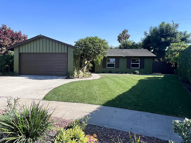 8490 Drey Rd — Photo 1