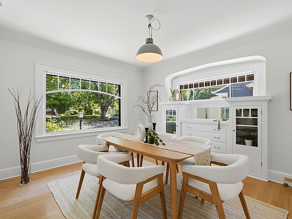 3rd image of 7349 SE 30th Ave