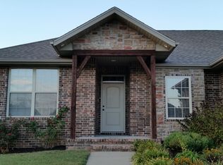 3561 W Kendall St, Battlefield, MO 65619