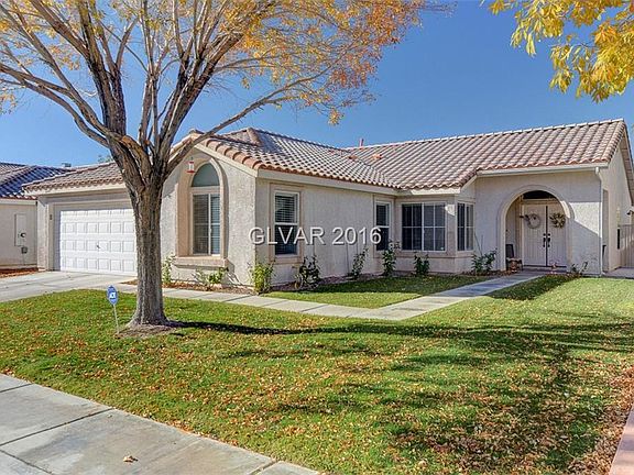 3rd image of 6143 Dawn View Ln