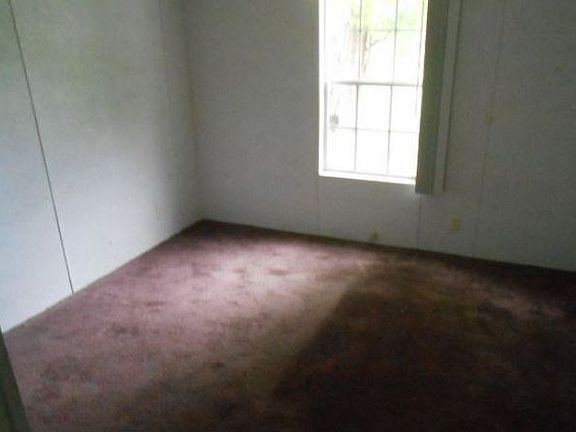 5th image of 7082 Walker Pl