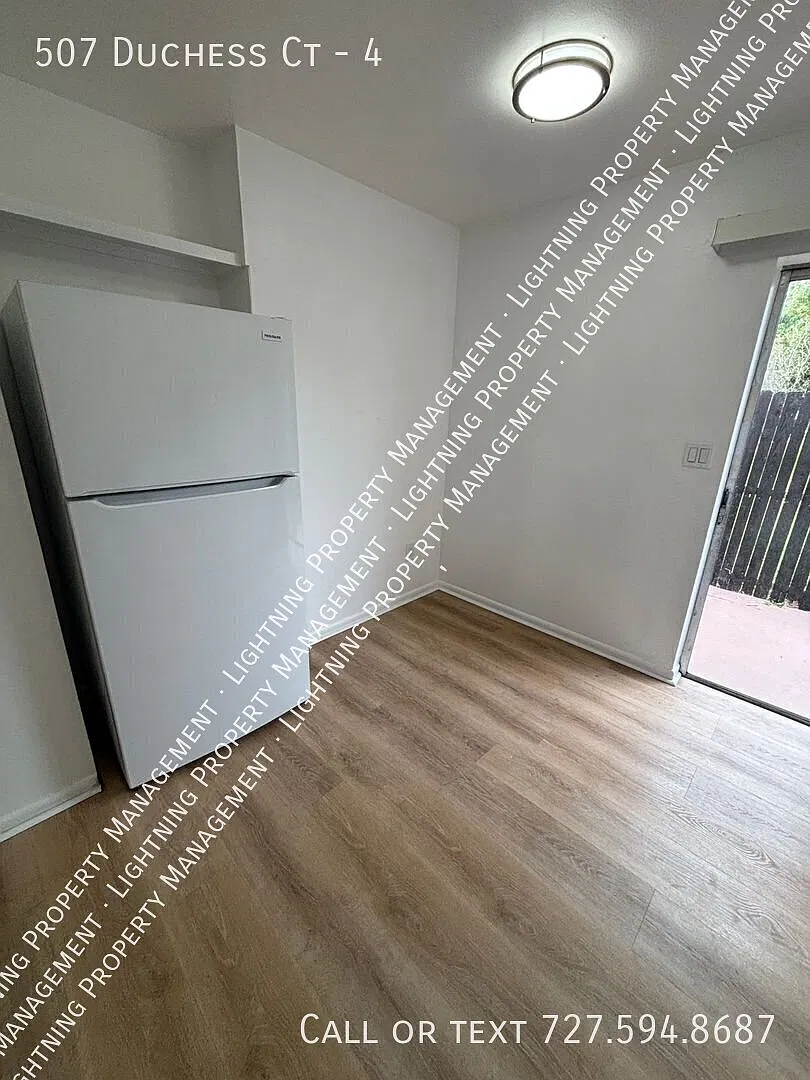 Fully Renovated 3BR/1.5BA with Private Yard $1,650/Month — Photo 4