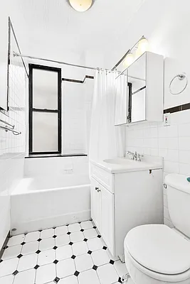 Rented by Compass | media 7