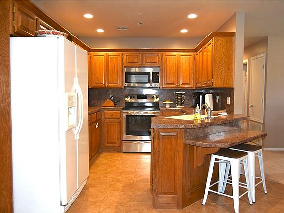 3rd image of 108 Timberridge Dr