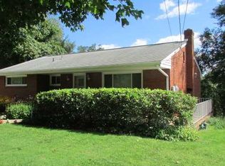 629 Gill Hall Rd, Clairton, PA 15025