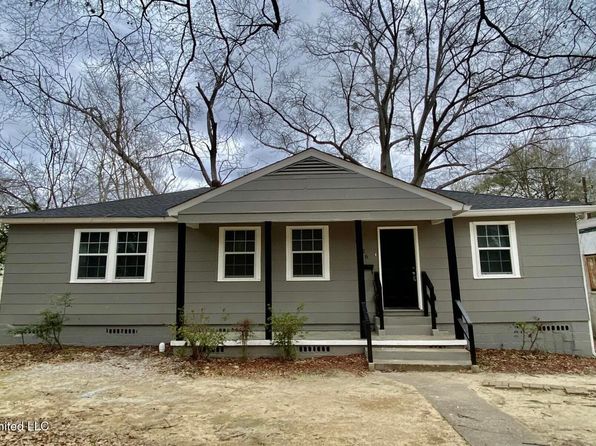 4826 Woodmont Dr, Jackson, MS 39206