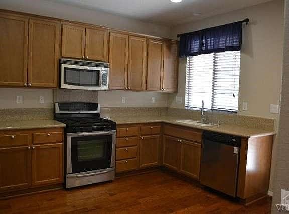 5th image of 756 Nile River Dr