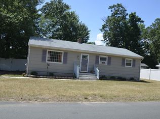 162 Feltham Rd, Springfield, MA 01118