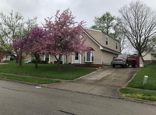 1153 Navaho Dr #B, Lebanon, OH 45036