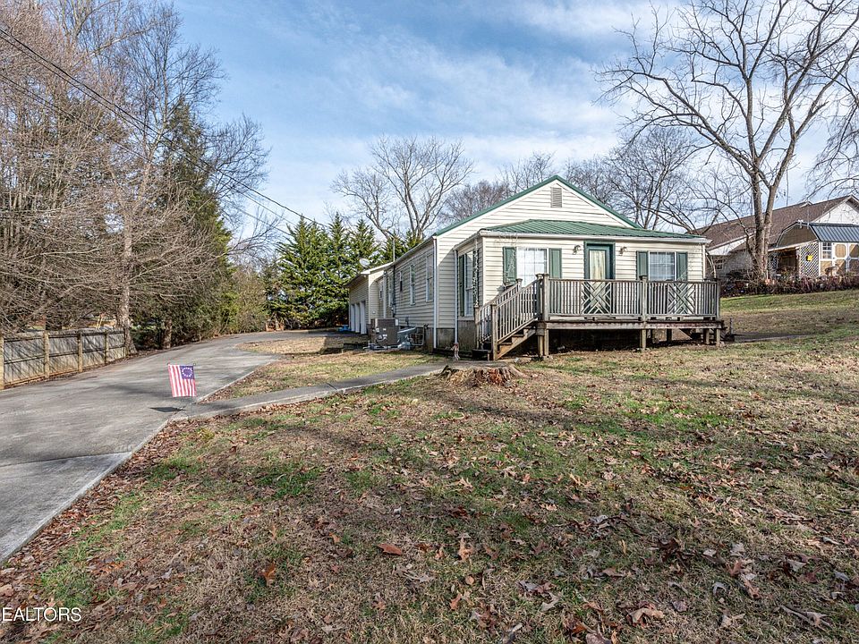1st image of 306 Lambert Ln