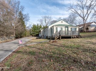 306 Lambert Ln, Maryville, TN 37803