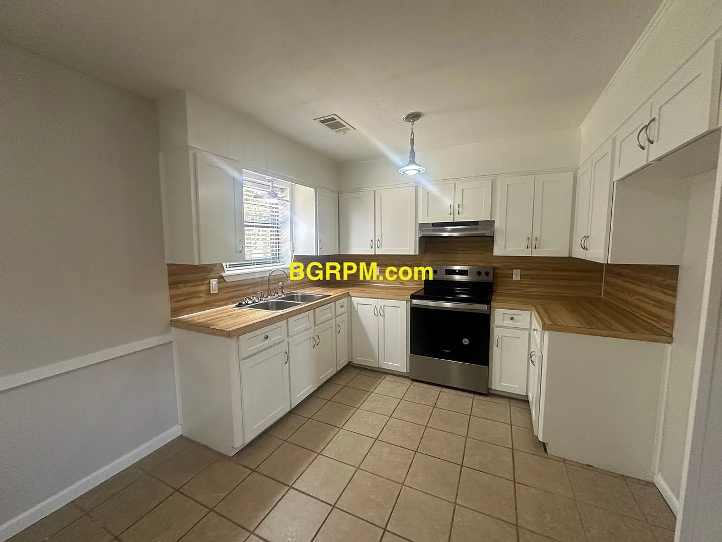 3 bed, 1 bath home. Located in cabot. — Photo 3