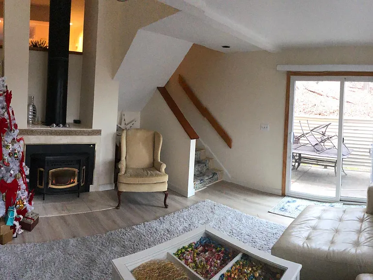 11 Idlewood — Photo 15