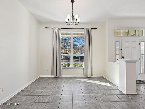 4th image of 86021 TROPICANA Court