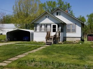 208 Irish St, Chelsea, IA 52215