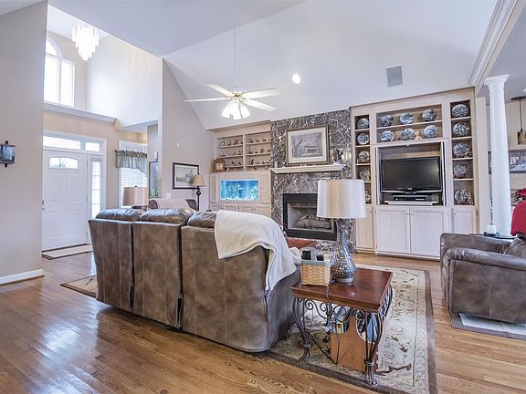2nd image of 2115 Stillwell Ct
