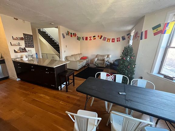 3rd image of 431 Massachusetts Ave APT 6