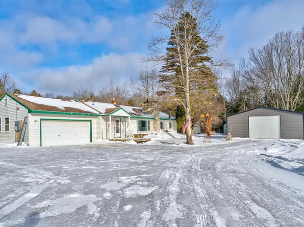 5444 W Us Highway 2, Manistique, MI 49854