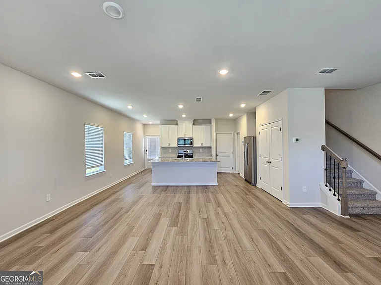 4548 Red Lion Pl — Photo 4