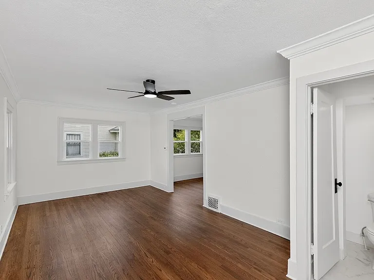 412 Tonti St — Photo 9