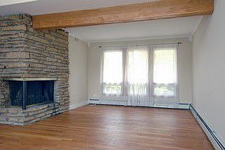 1st image of 4108 W 91st Pl