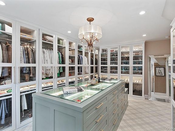 24th image of this home