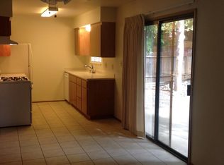 1726 Conifer Way APT B, Redding, CA 96002