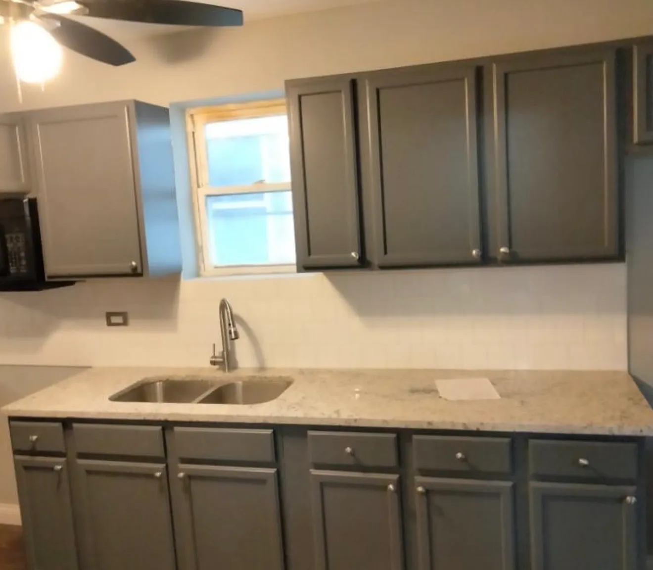 2 bed, $1,600 — Photo 1