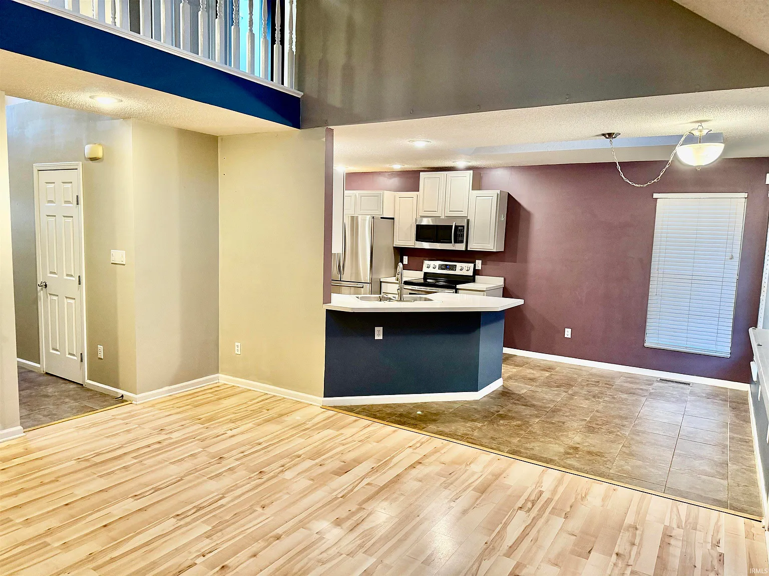 3 bed, 2.5 bath, 1644 sqft, $2,500 — Photo 2
