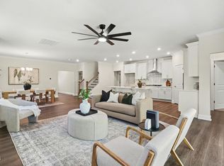 902 SW Maynard Rd, Cary, NC 27511