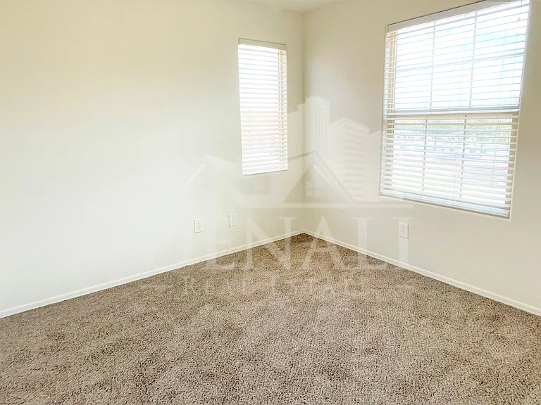 3557 E Erie St — Photo 19