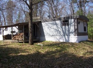 1635 E 8 Mile Rd, White Cloud, MI 49349