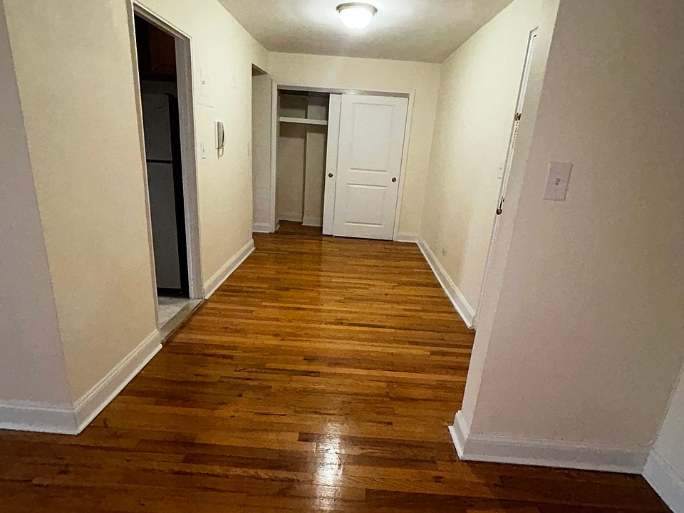 1st image of 8675 Midland Pkwy APT 3E