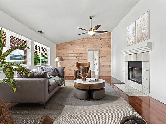 5th image of 9265 Linden Ave