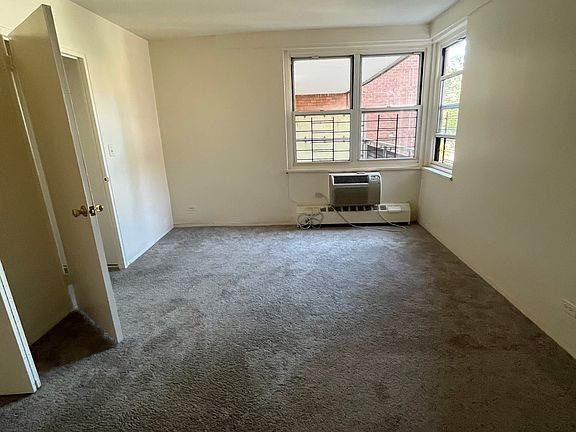5th image of 3320 Avenue H APT 4J