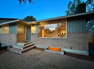 6348 52nd Ave S, Seattle, WA 98118